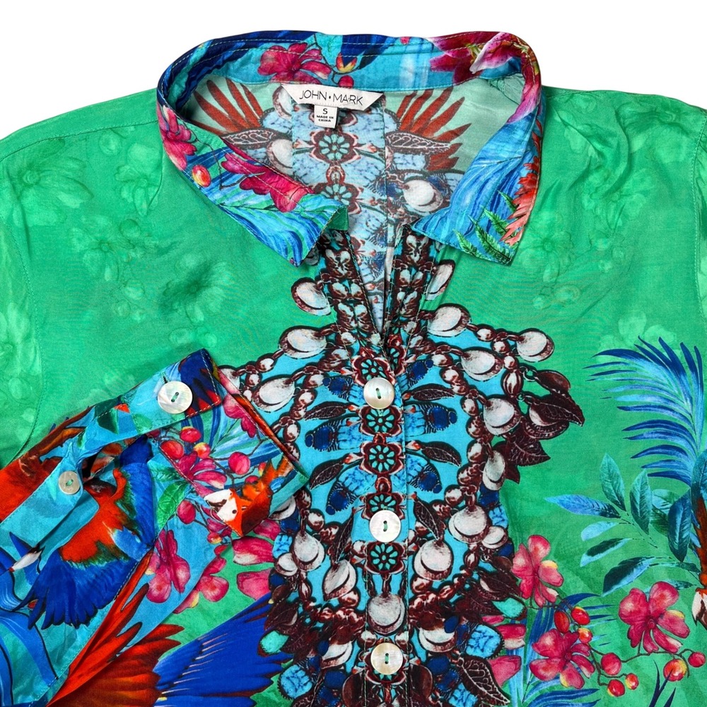 John Mark Button Down Shirt Womens Small Green Tropical Parrot Floral Colorful
